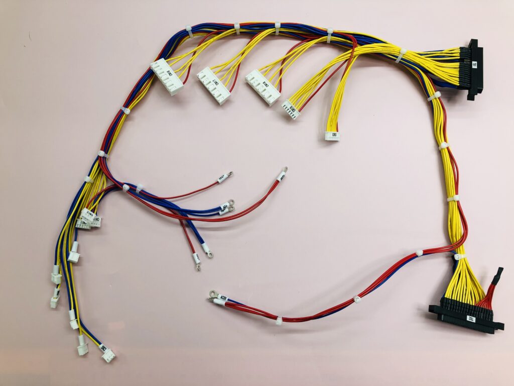 メインハーネス